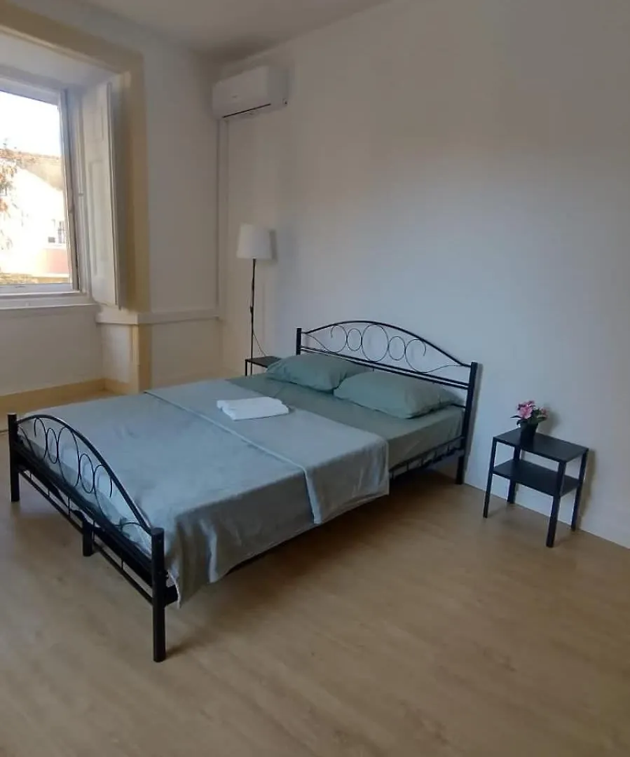 Varandas Do Chiado - Coliving Lisbon Hostel